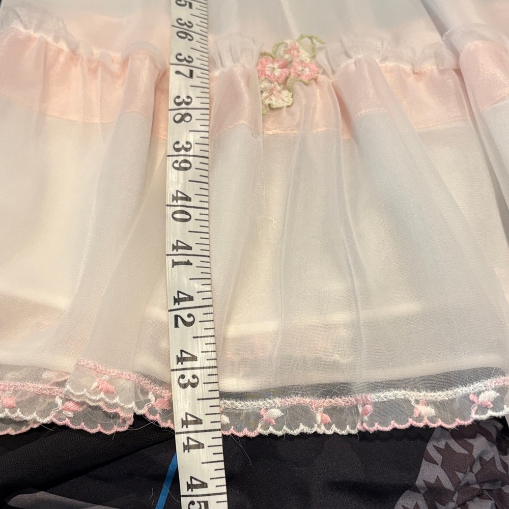 Charmode by Sears Roebuck Vintage Off White and Baby Pink Nightgown Slip Dress - Picture 13 of 15